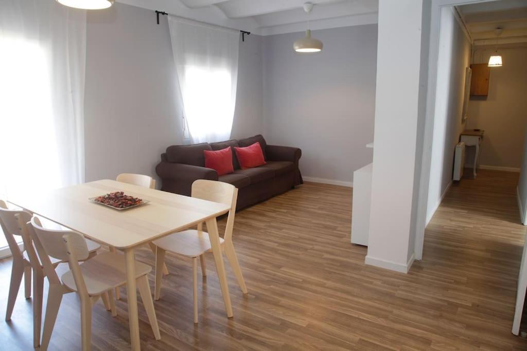 El Balco Del Bastareny Apartamento Renovado 6P Guardiola de Berga Bagian luar foto